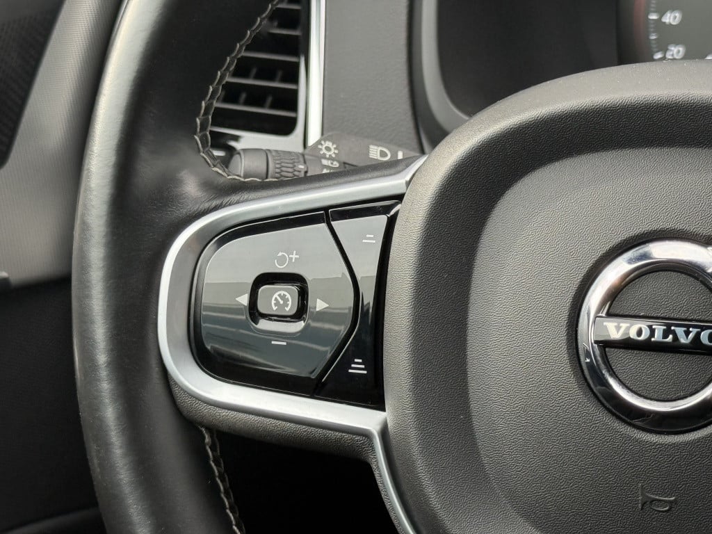 Volvo XC90 t8 390pk recharge r-design| panodak| adap.cruise| trekhaak| 360c