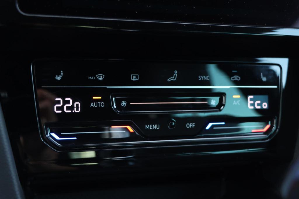 Volkswagen Passat variant 1.4 tsi phev gte business 218pk dsg6