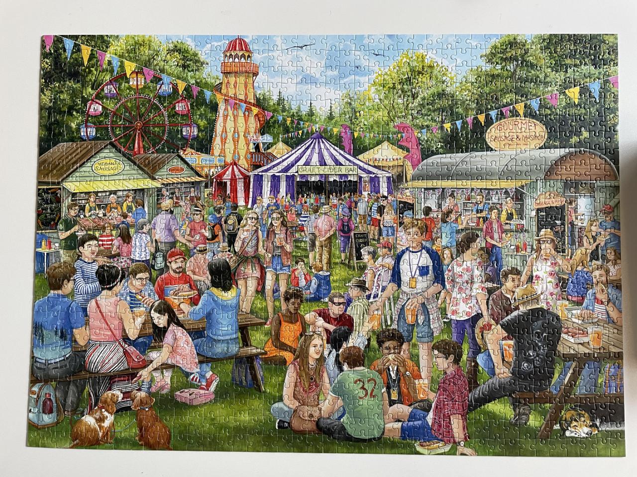 Falcon puzzel: Sausage and cider festival 11337