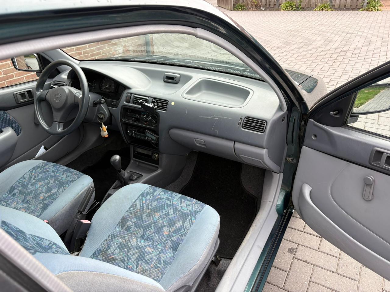 Toyota Starlet 1999