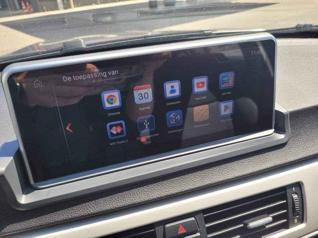 BMW 3-serie 316i business line navi.
