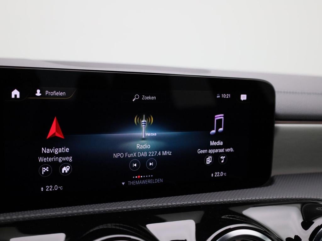 Mercedes-Benz Cla 250 e amg line | automaat | lmv | virtual cockpit | sfeer