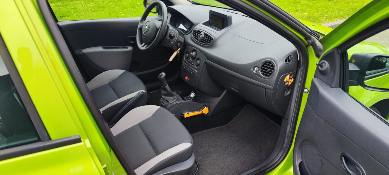 Renault Clio 1.2 Special Line Met Slecht's 95227Km! In Topstaat!!