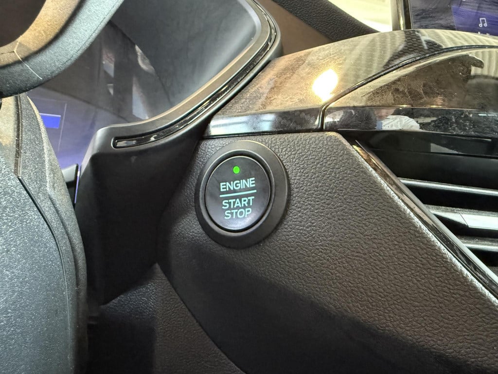 Ford Kuga 2.5 phev st-line x 18'' | elektrische trekhaak | hud | acc | pano