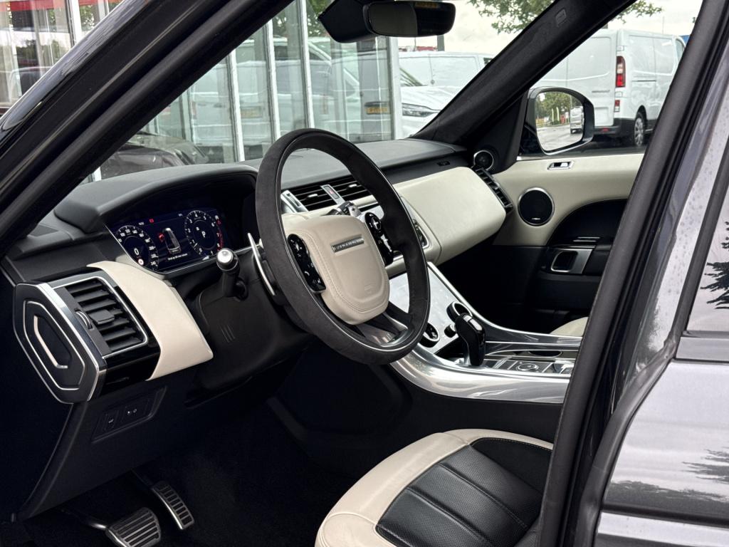Land Rover Range Rover p400 hst | 23'' | pano | stoelvent. | trekhaak | two