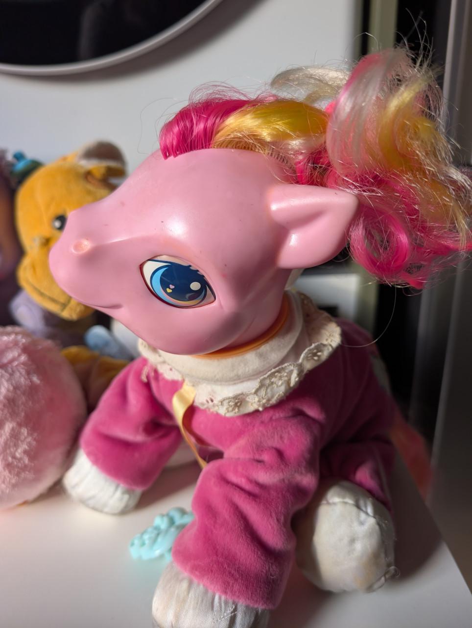Knuffels & poppen