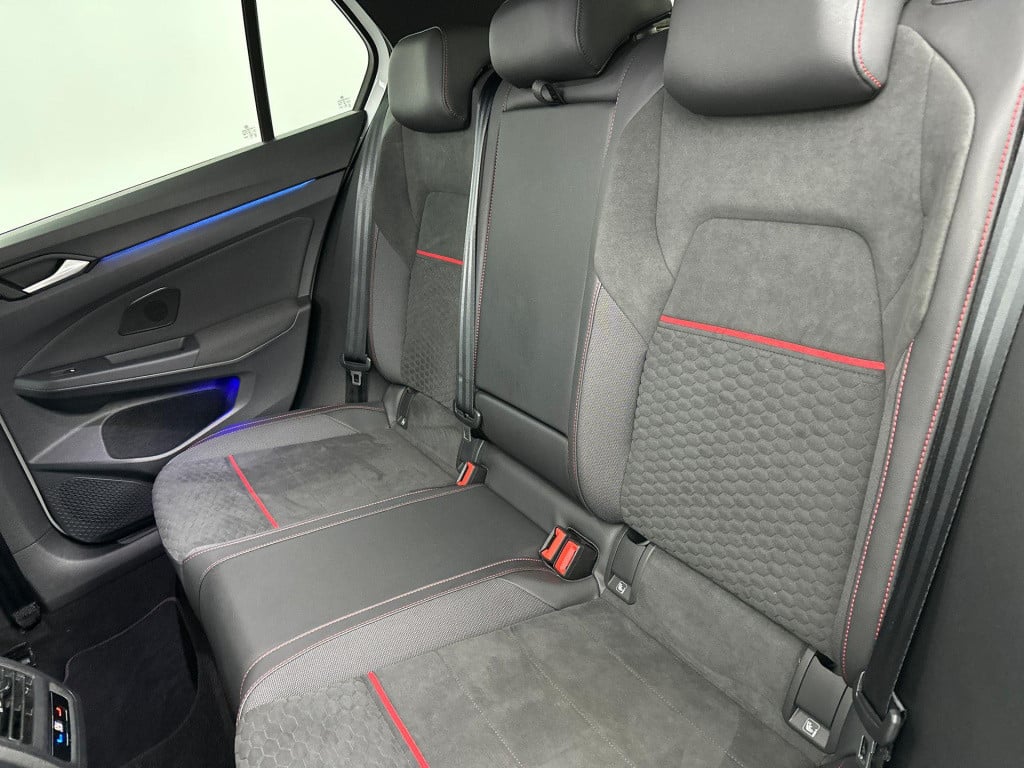 Volkswagen Golf 2.0 tsi gti clubsport black style h&k pano iq