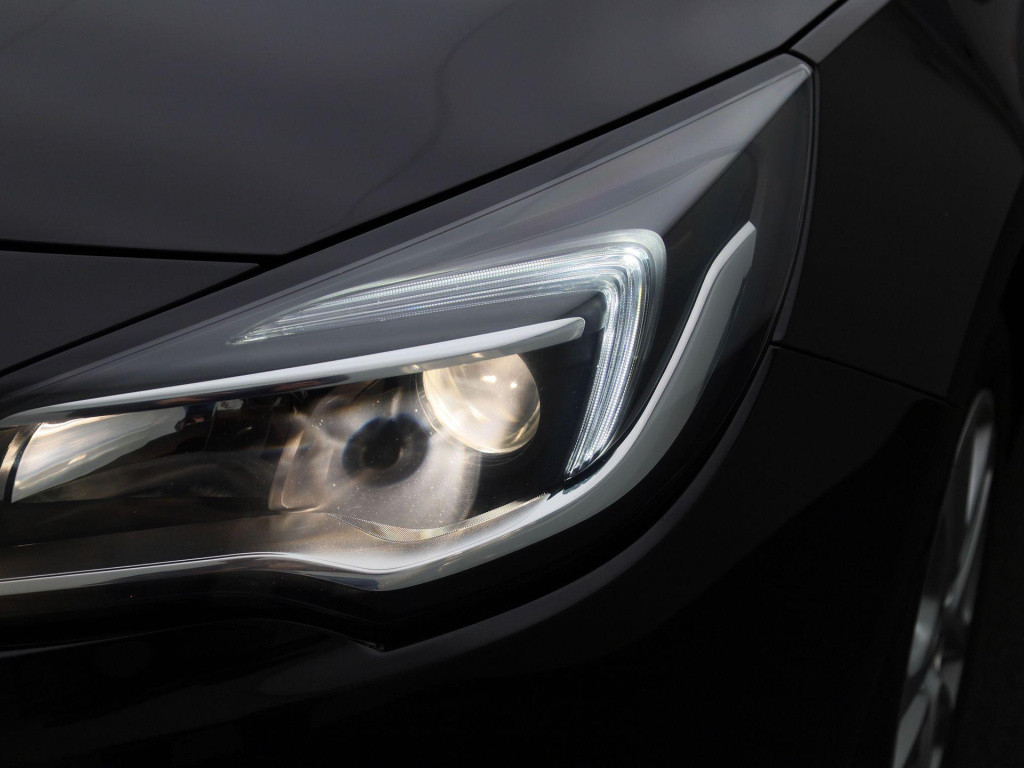 Opel Astra sports tourer 1.2 edition | navigatie | trekhaak | parkeersensor