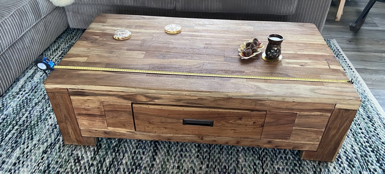 Prachtige robuuste salontafel!