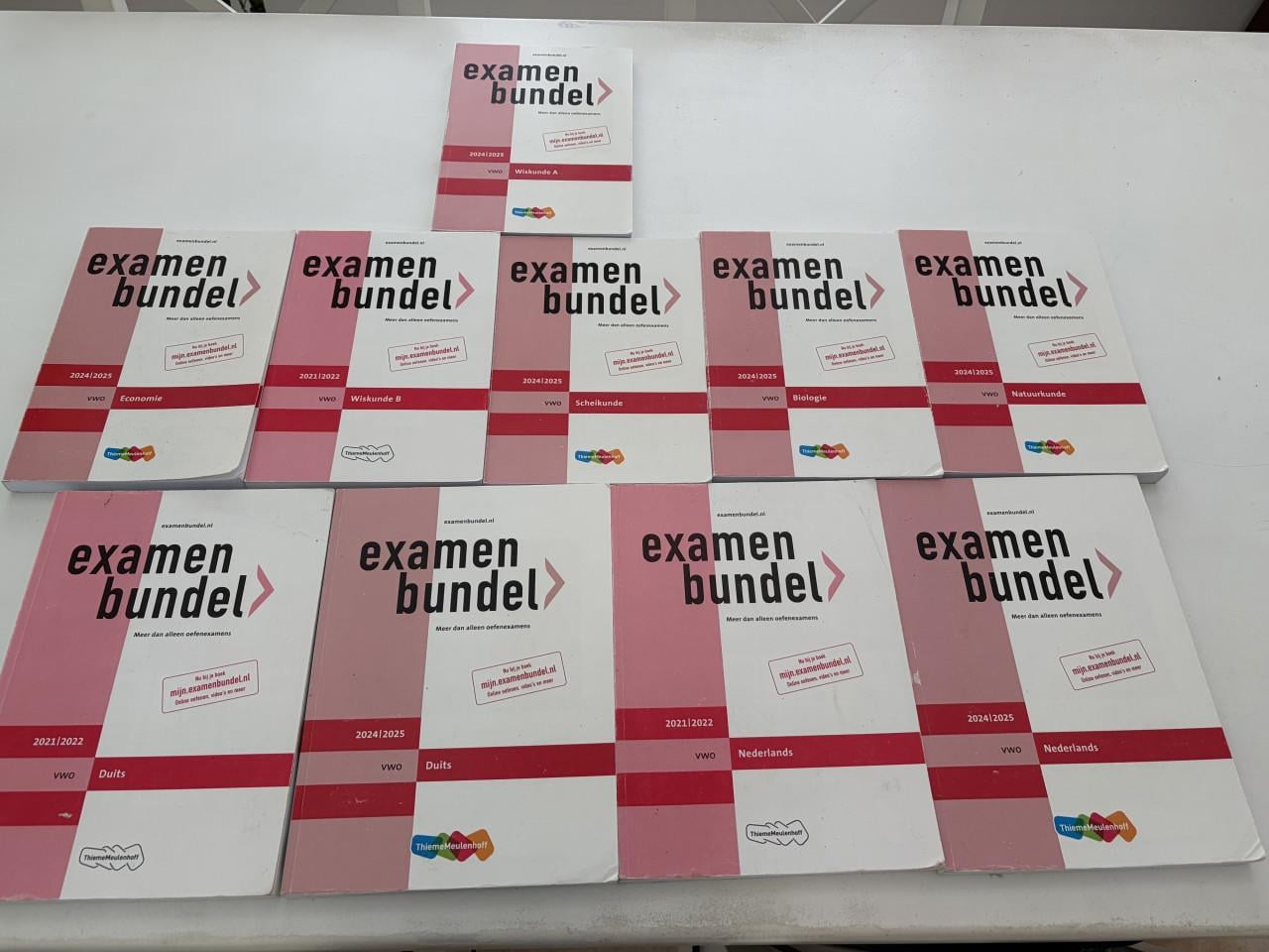 Examenbundels VWO te koop