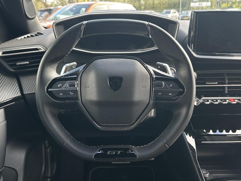 Peugeot 2008 1.2 puretech 130pk gt | navigatie | bt | applecarplay & androi