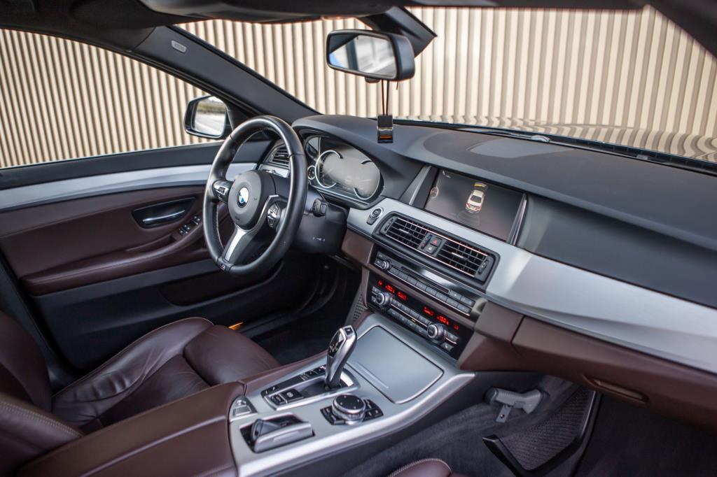 BMW 5 Serie 520i m sport edition