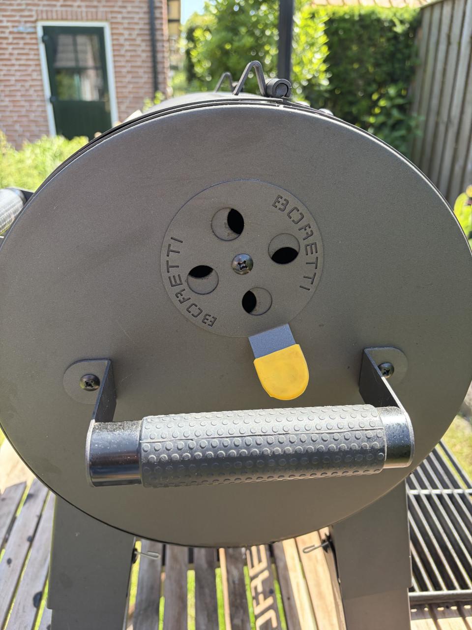 Boretti terzo tafelbarbeque met hoes