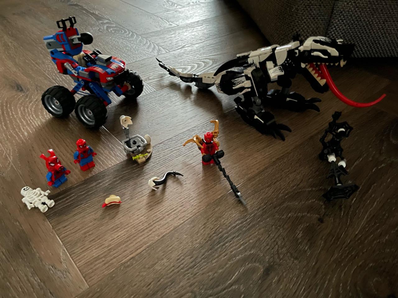 Marvel lego: Venomosaurus hinderlaag 76151