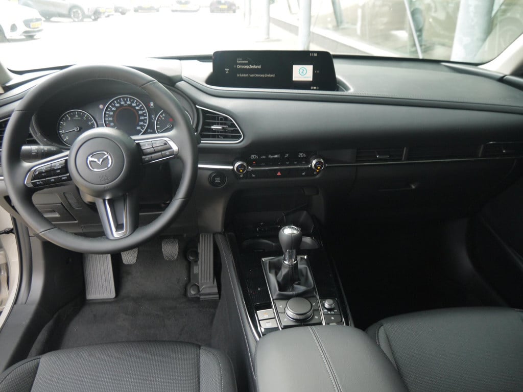 Mazda Cx-30 2.5 e-skyactiv-g m hybrid centre-line