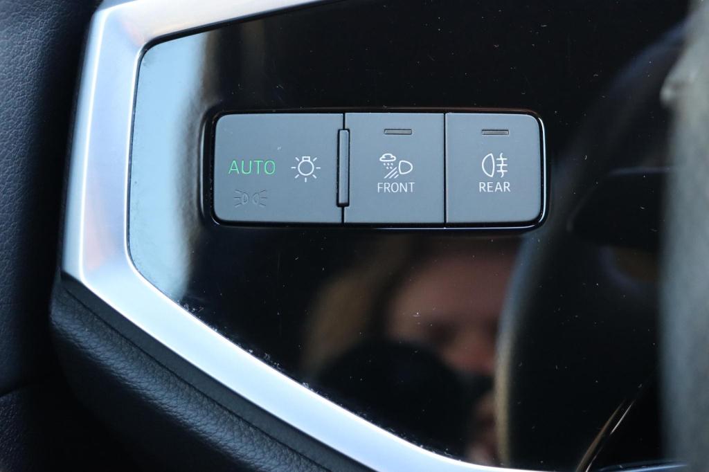 Audi Q3 45 tfsi e s edition 245pk dsg6