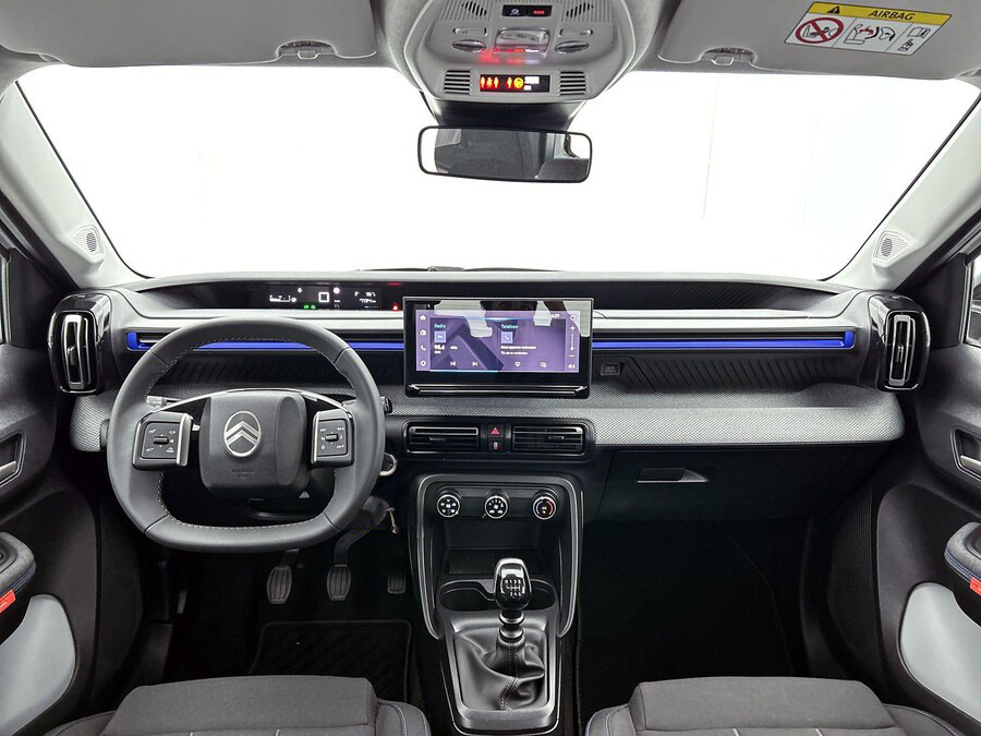 Citroen C3 turbo 100pk plus | rijklaar | apple carplay | 17" wielen | dakra