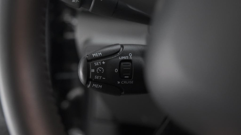 Citroen C3 puretech 82 feel edition | apple carplay | parkeersensoren | nav