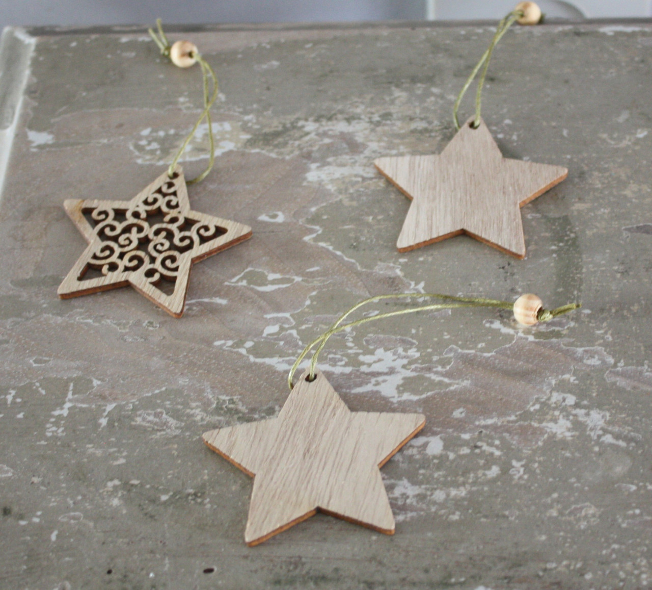 Set van 3 houten kerststerren