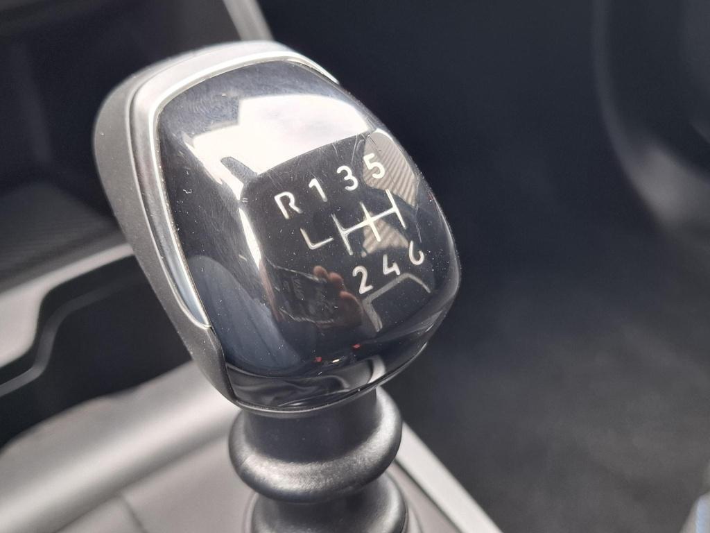 Citroen C3 1.2 turbo 100pk plus airco/nav/cruise/park