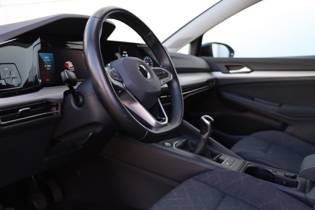 Volkswagen Golf 1.0 tsi life