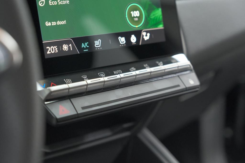 Renault Captur 1.3 mild hybrid 160 techno | trekhaak | pack winter | camera