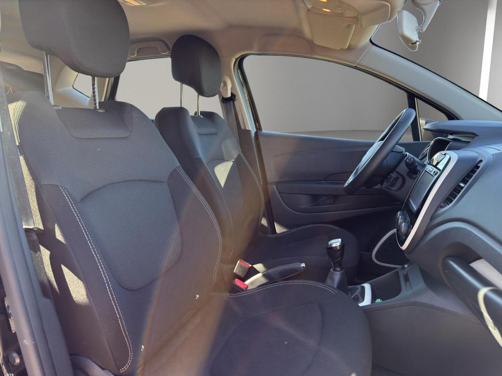 Renault Captur 0.9 tce zen | navi | 16"| parksenors |
