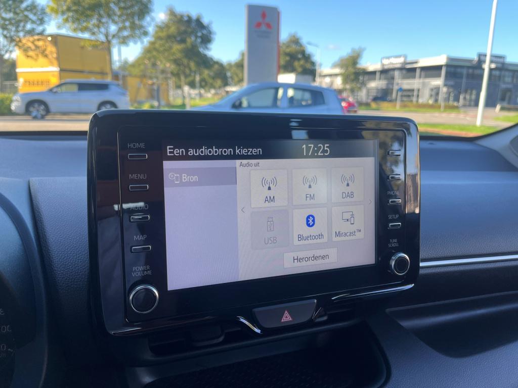 Mazda 2 Hybrid 1.5 agile|116 pk|rijklaar