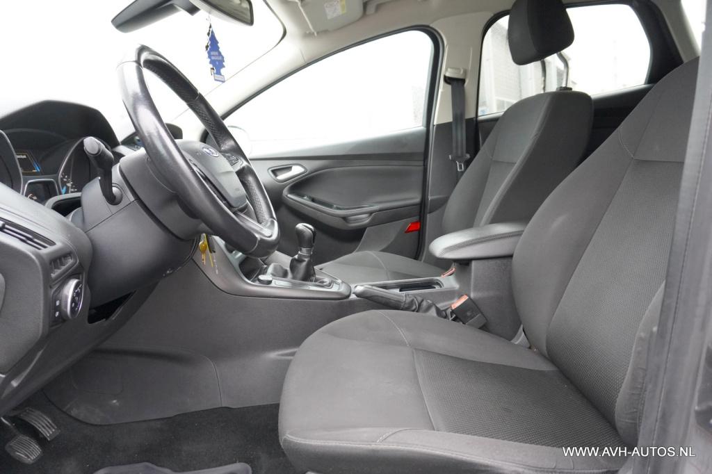 Ford Focus wagon 1.0 lease edition