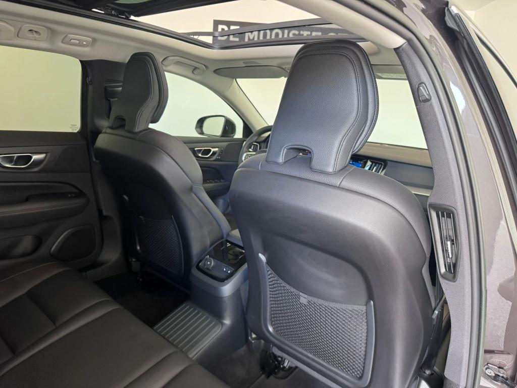 Volvo V60 2.0 t6 recharge awd inscription expression