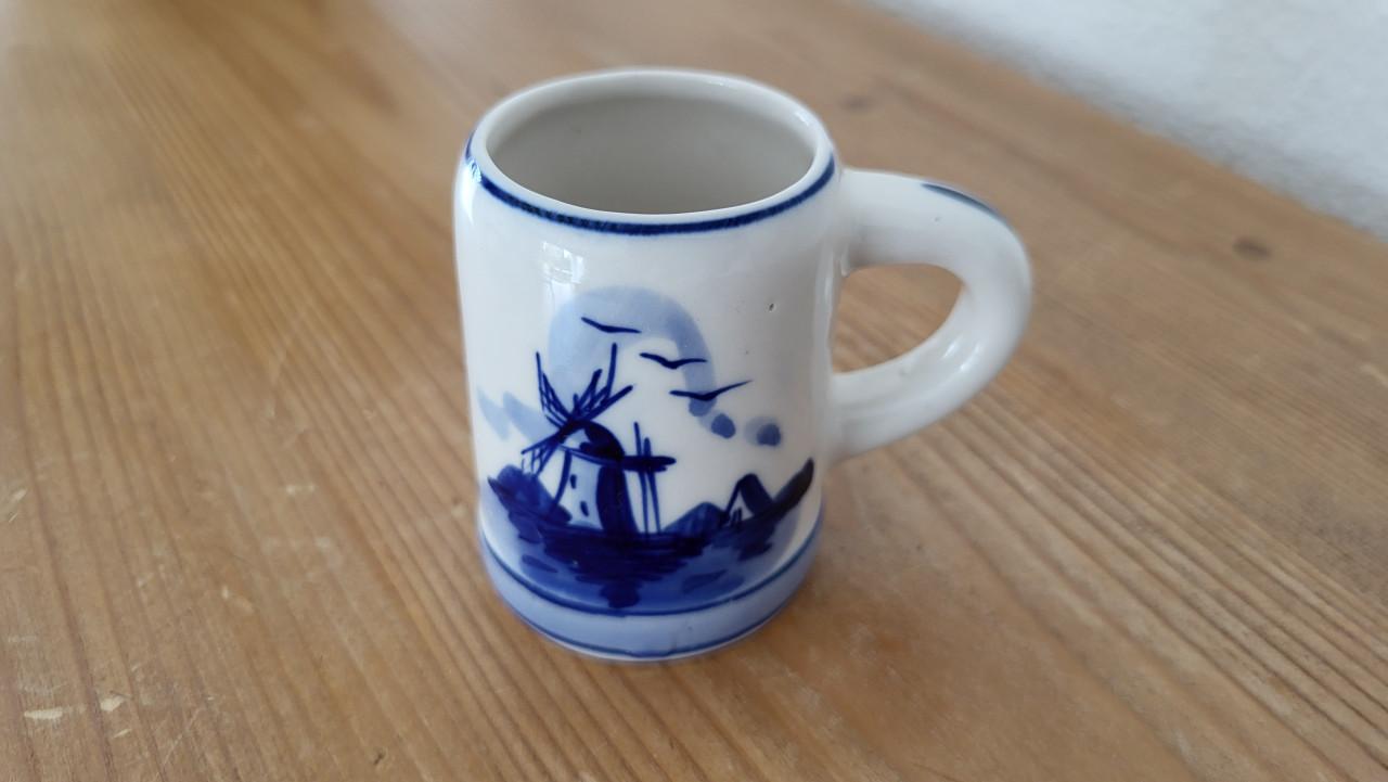 Miniatuur bierpul Delfts Blauw h 6 cm