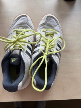Adidas sportschoenen