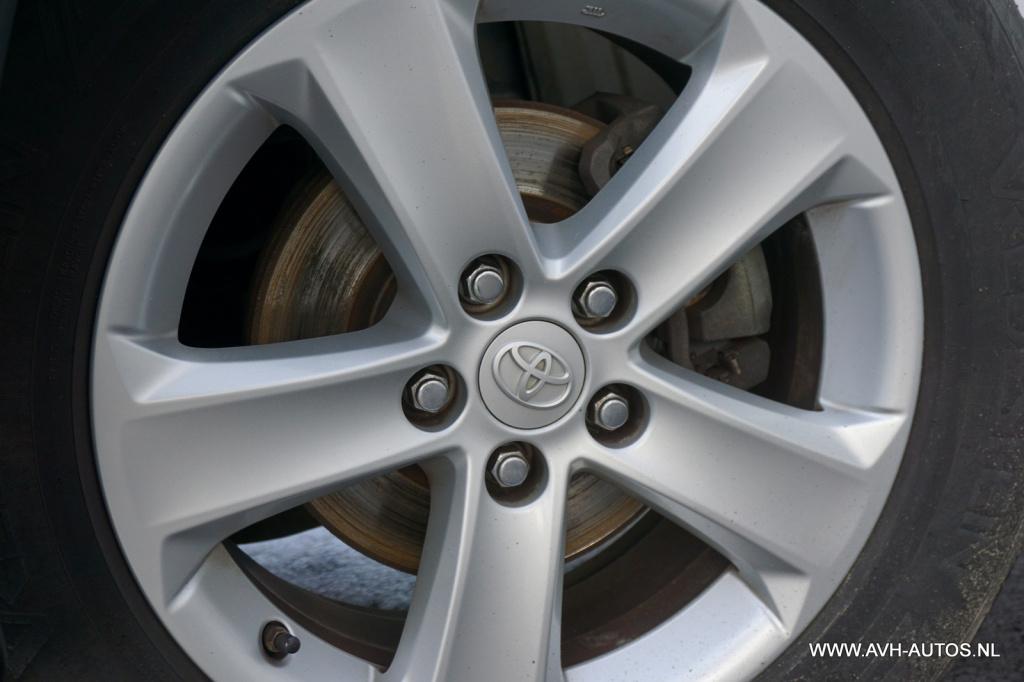 Toyota Rav4 2.2d dynamic 4wd