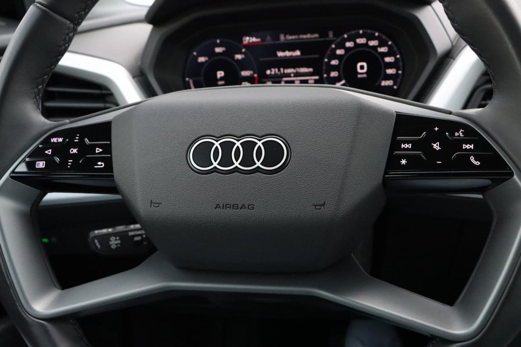 Audi Q4 E-tron 35 s-line edition 170pk