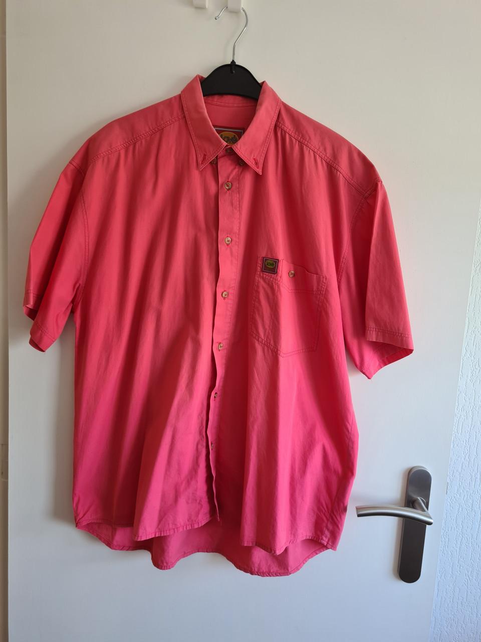 Mooi roze overhemd van het merk Love, maat L / XL