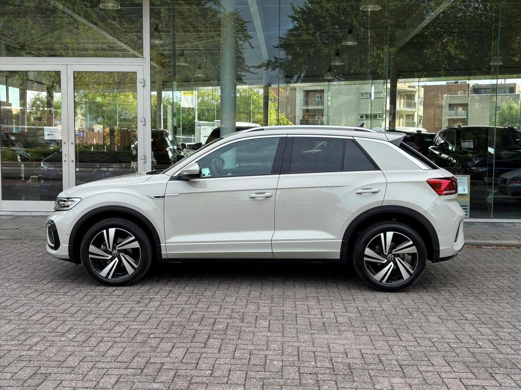 Volkswagen T-roc 1.5 tsi 150pk 7-dsg r-line| camera | keyless|unieke km sta