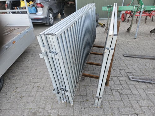 Schapen geiten kalveren hekken