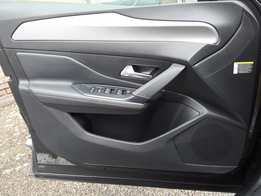 Peugeot 408 1.2 puretech 130pk eat8 gt | applecarplay & androidauto | cruis