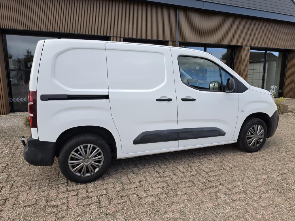 Peugeot Partner 1.5 bluehdi premium navi | airco | cruise | trekhaak | schu