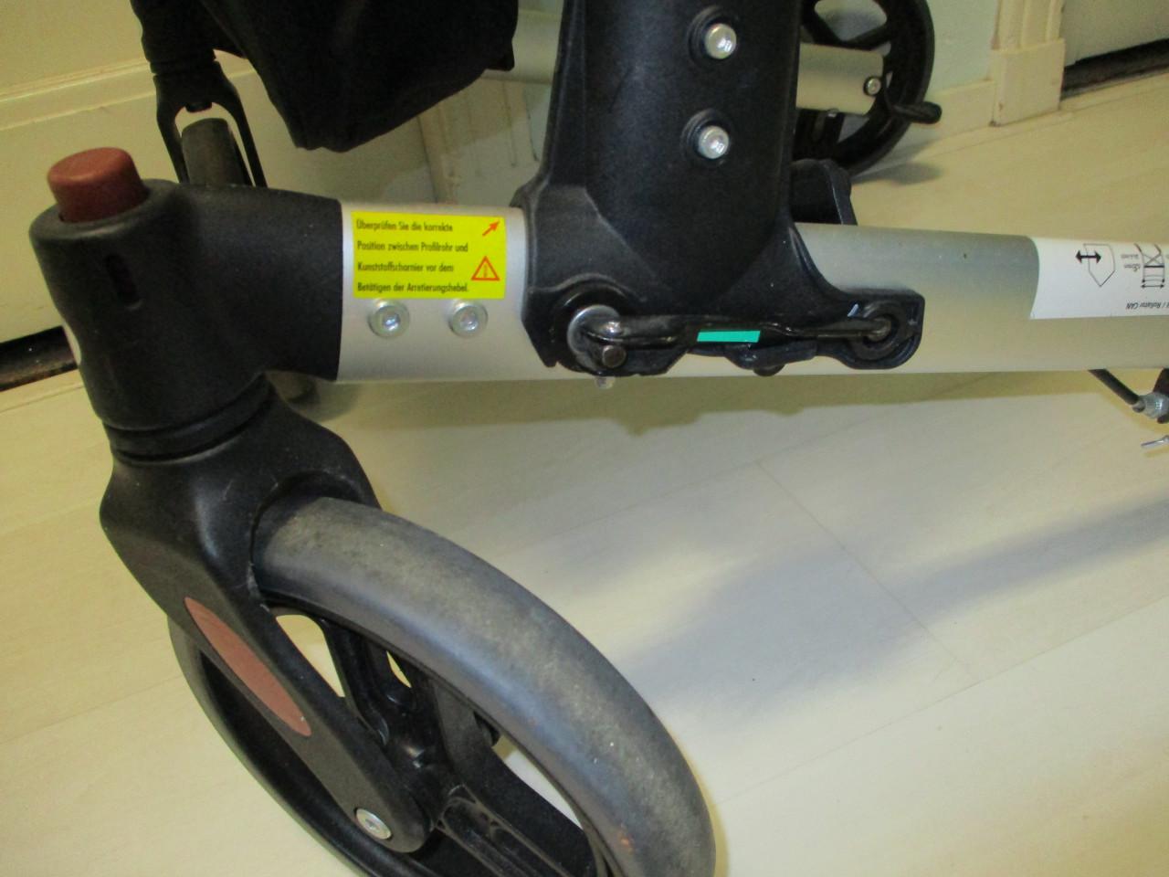 Zeer complete rollator te koop