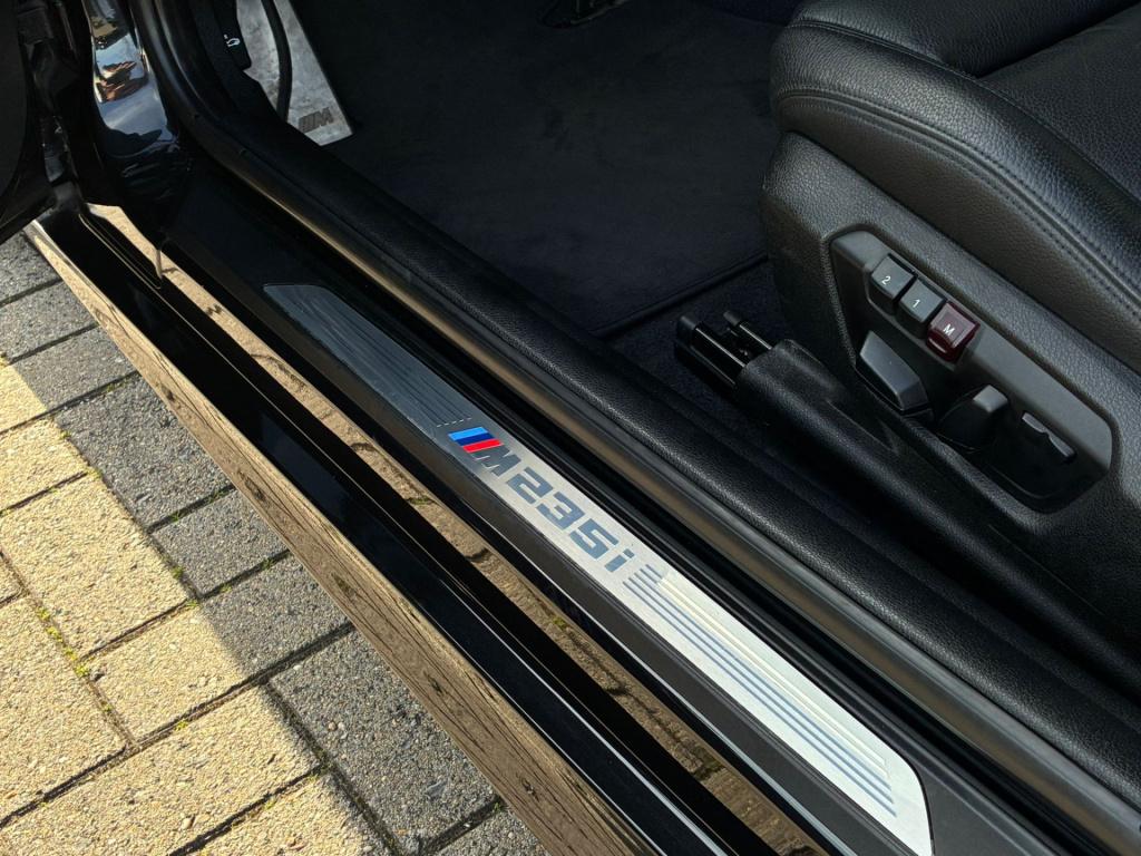 BMW 2-serie coupé m235i high executive | schuifdak | harman / kardon | crui
