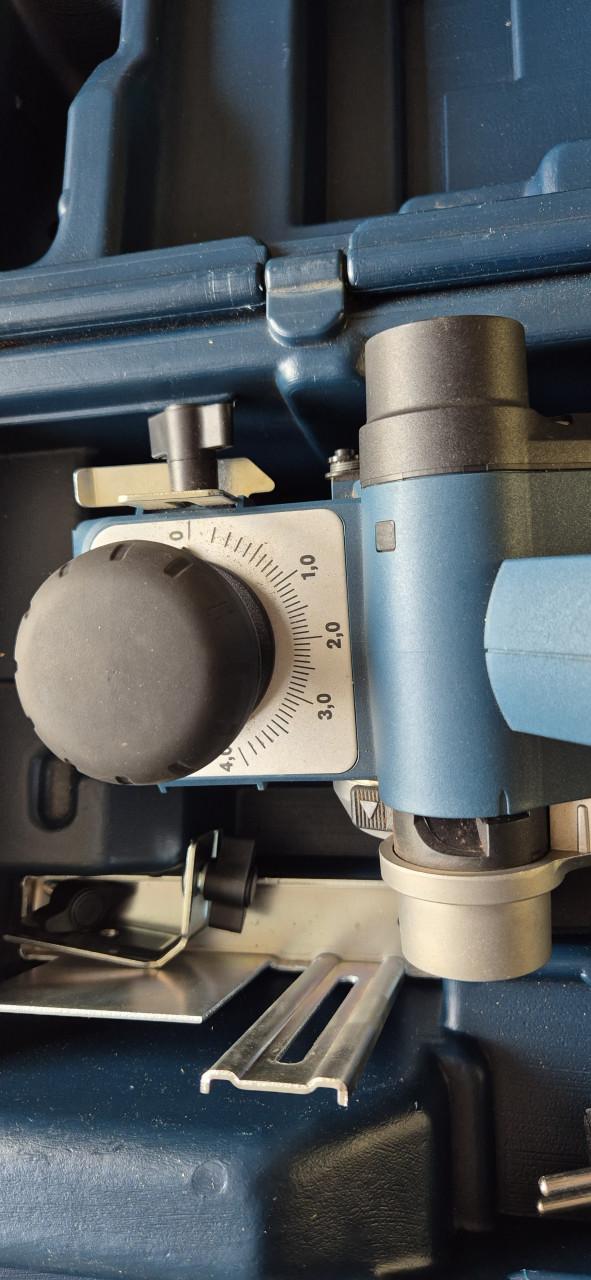 Bosch GHO 40-82 C Schaafmachine