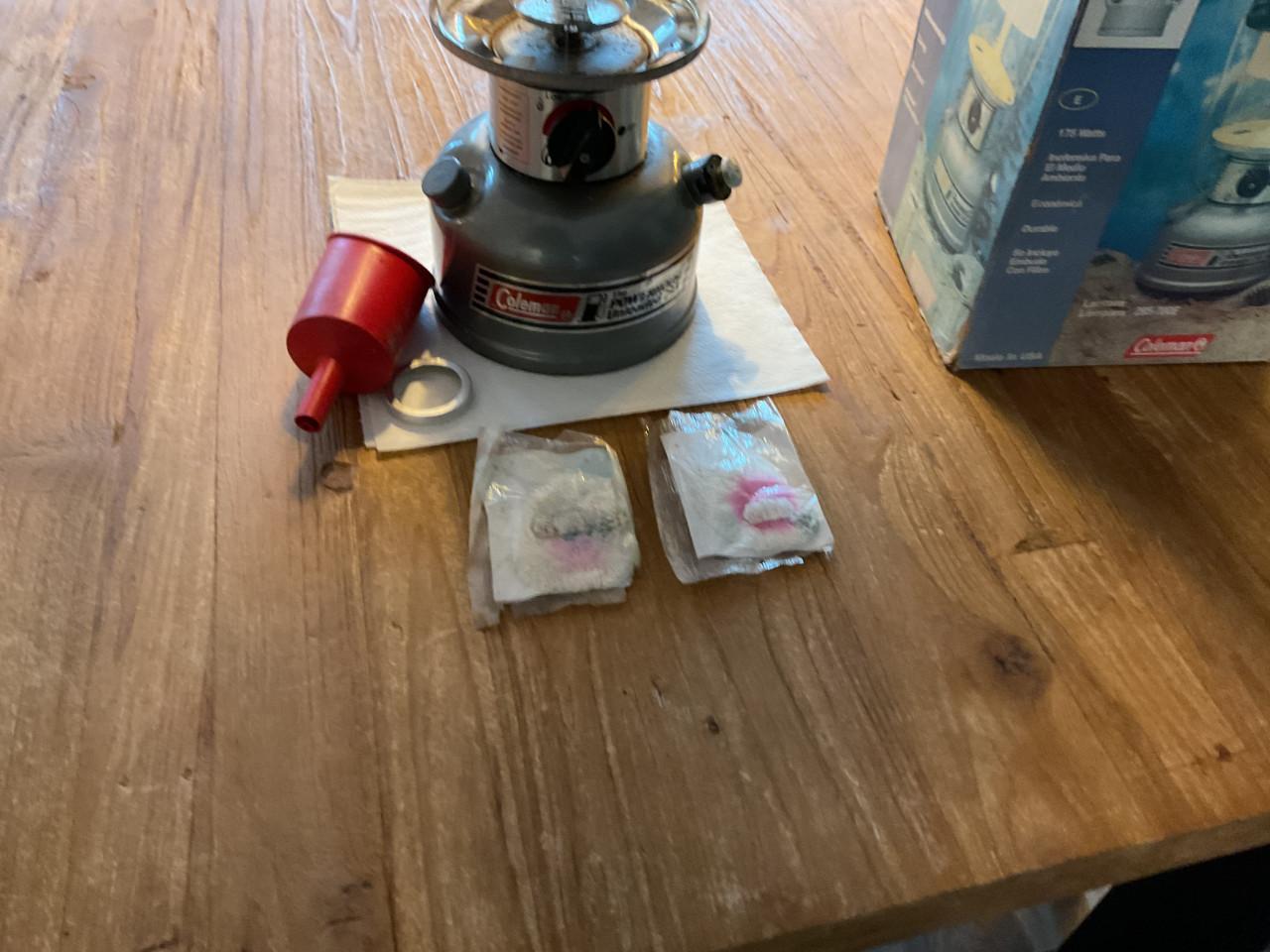 Coleman Powerhouse Unleaded 295 benzine lamp