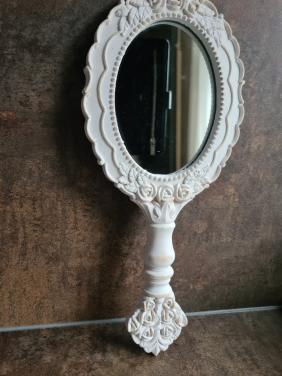 Vintage handspiegel met rozen decoratie