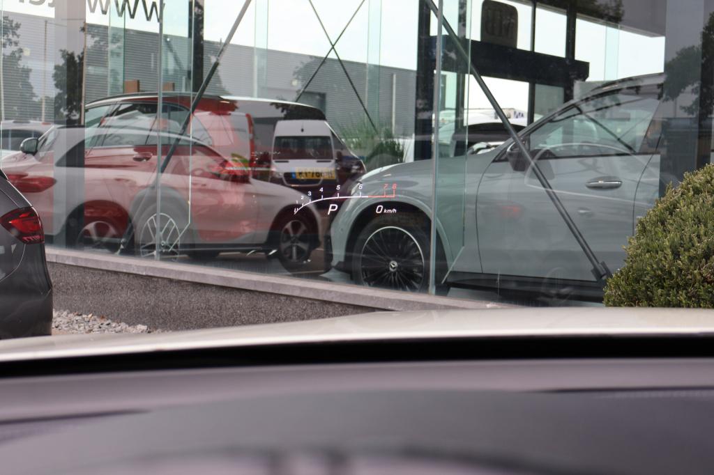 Mercedes-Benz Glc amg 43 4matic 367 pk i luchtvering i airmatic i panoramad