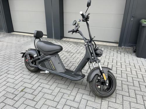 Smartwheelz (electrische snorfiets)
