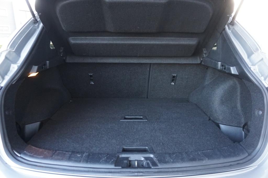 Nissan Qashqai 1.2 tekna - automaat / climate / navi / cruise / leder / cam