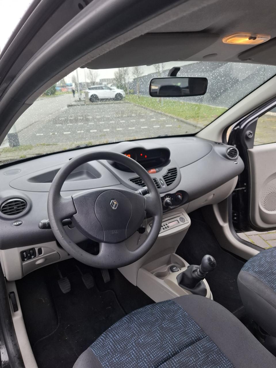 Renault Twingo 1.1 2008 Zwart