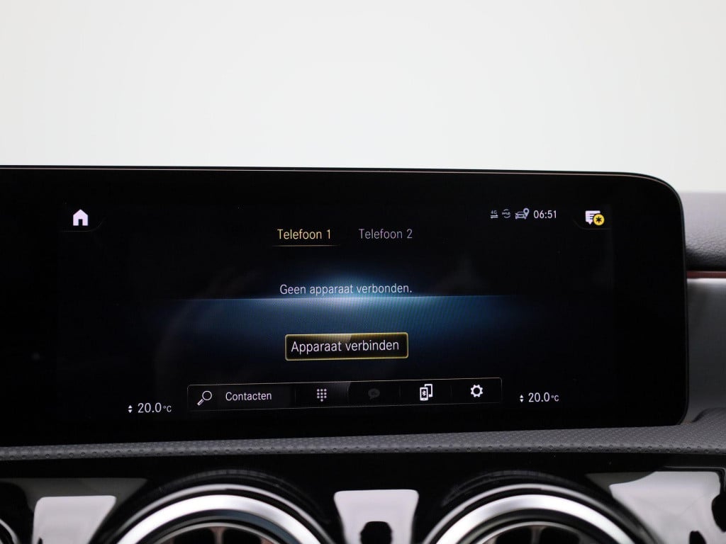 Mercedes-Benz A-Klasse 180 business solution amg | automaat | lmv | panoram
