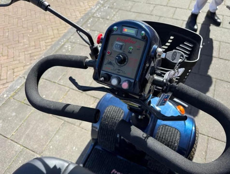 Scootmobiel Mango Tiger 4